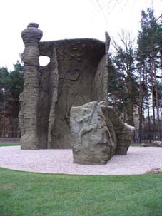 Foto Kahleberg mit Boulderfelsen (Foto: R. Sandmann)